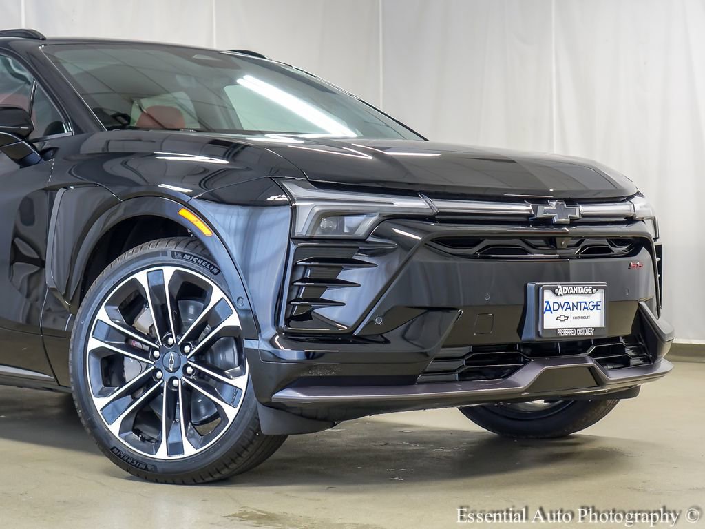 New 2026 Chevrolet Blazer EV SS AWD/4WD image 3