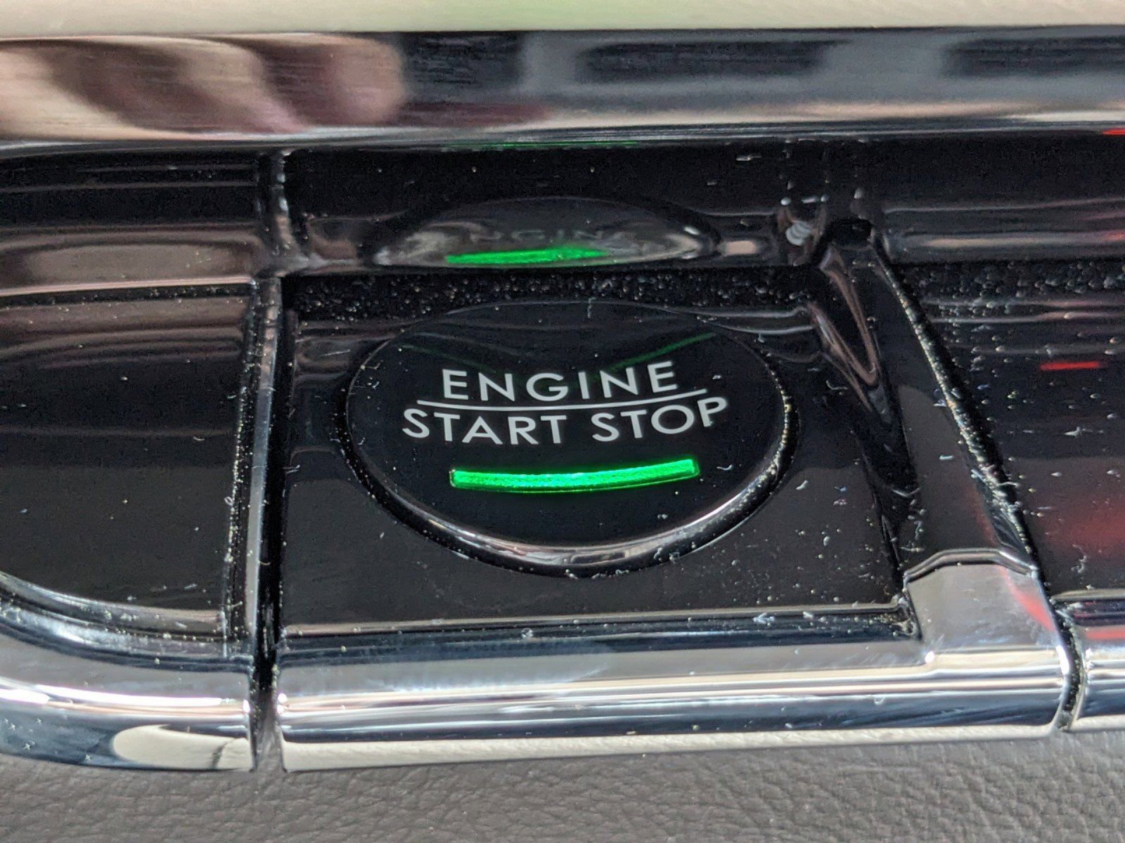 Certified 2023 Lincoln Nautilus Reserve w/ Equipment Group 201A image 32