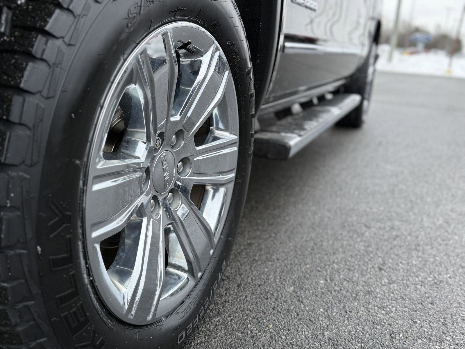 Used 2018 GMC Sierra 1500 SLT image 11