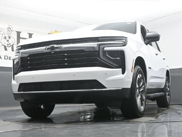 New 2026 Chevrolet Tahoe LS w/ LPO, Dark Essentials Package AWD/4WD image 35