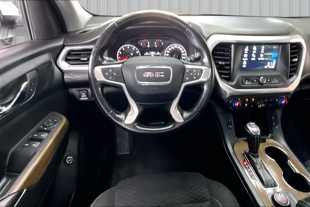 Used 2018 GMC Acadia SLE AWD/4WD image 8