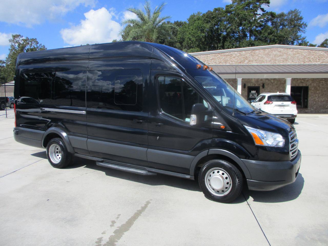 Used 2016 Ford Transit 350 XLT RWD image 21