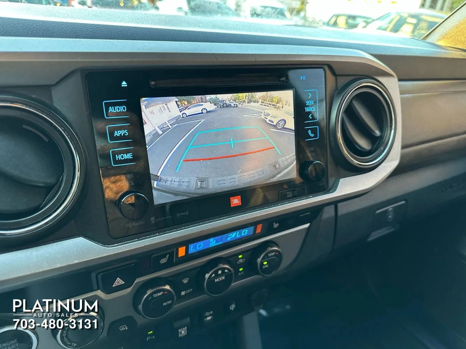 Used 2019 Toyota Tacoma Limited image 11
