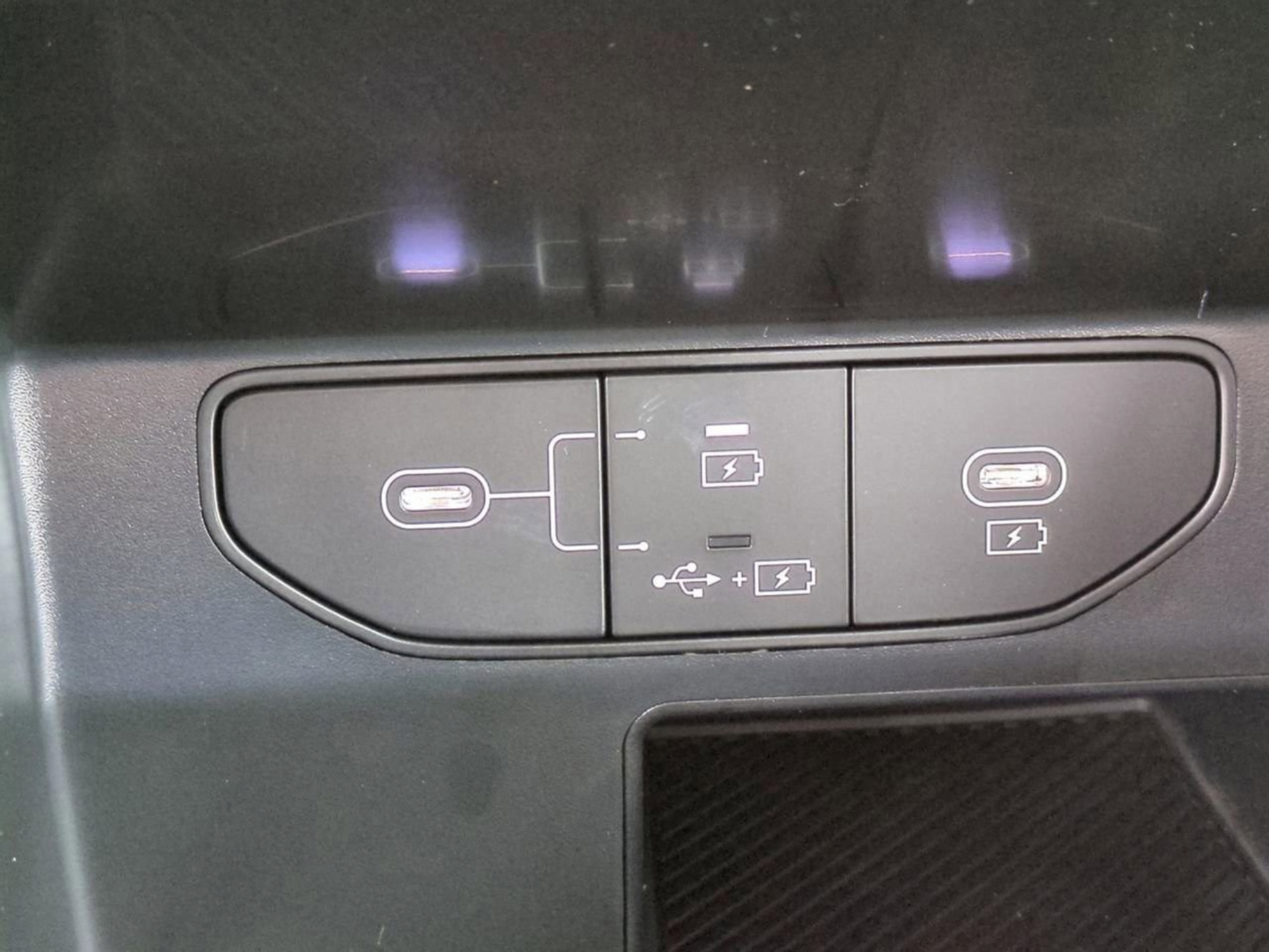 New 2026 Kia Sorento LX FWD image 25