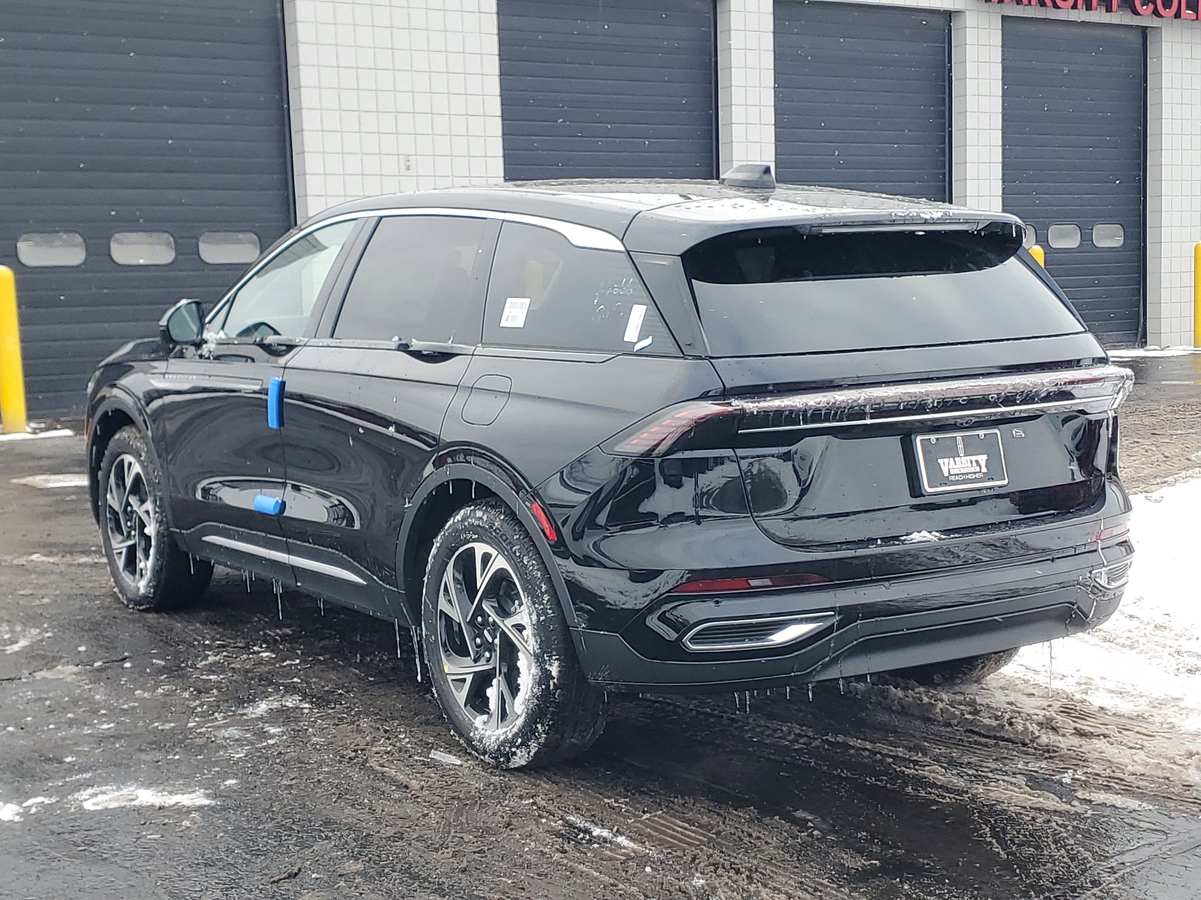 New 2026 Lincoln Nautilus Premier image 3