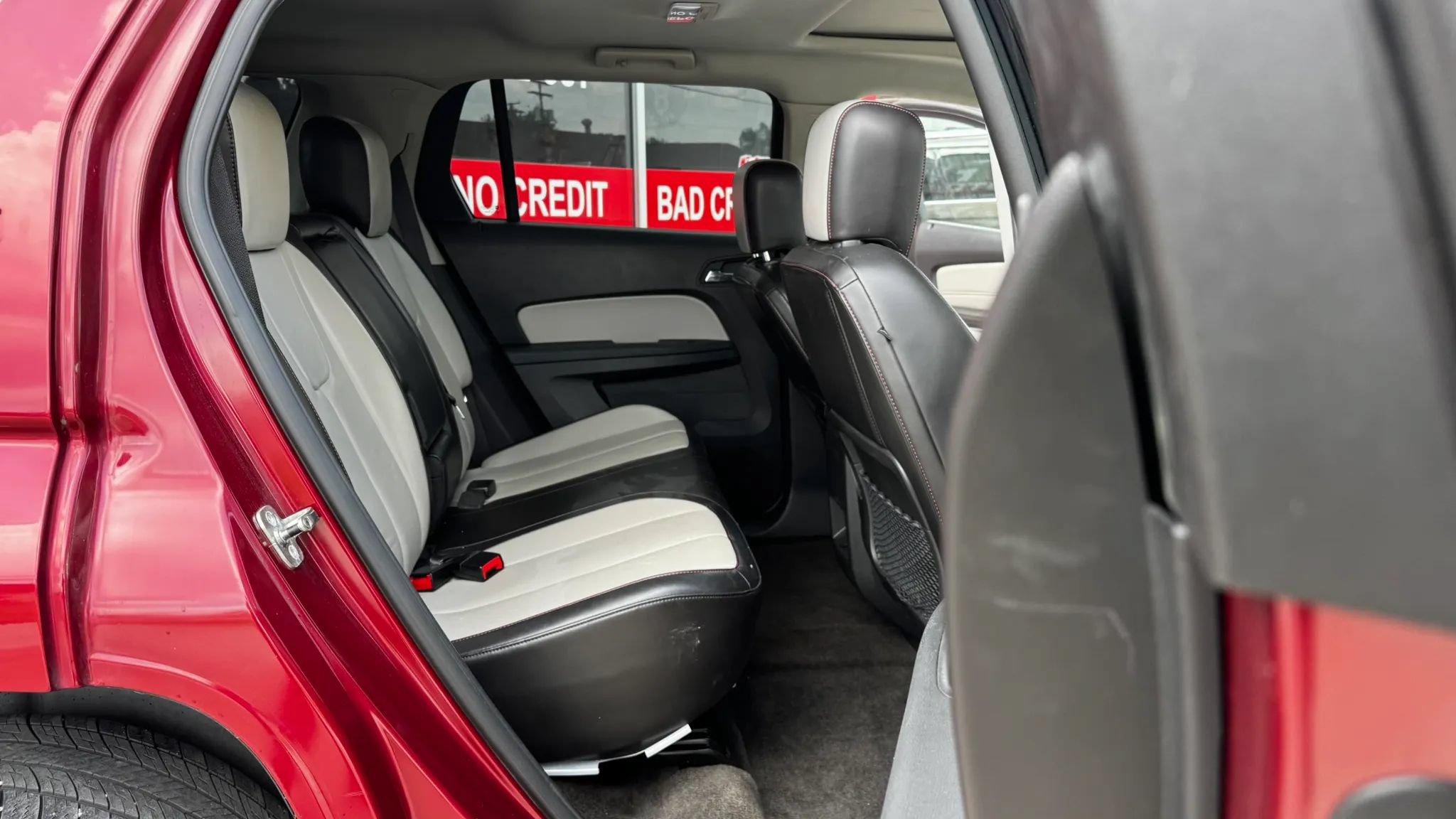 Used 2011 GMC Terrain SLT FWD image 20