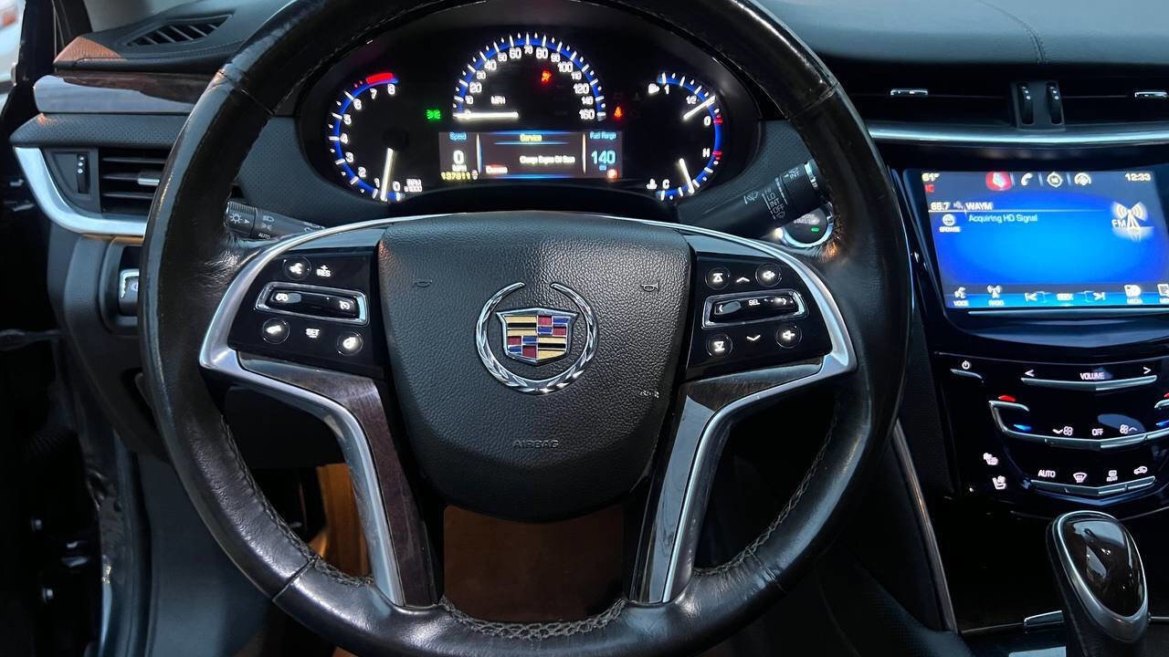 Used 2013 Cadillac XTS Luxury image 30