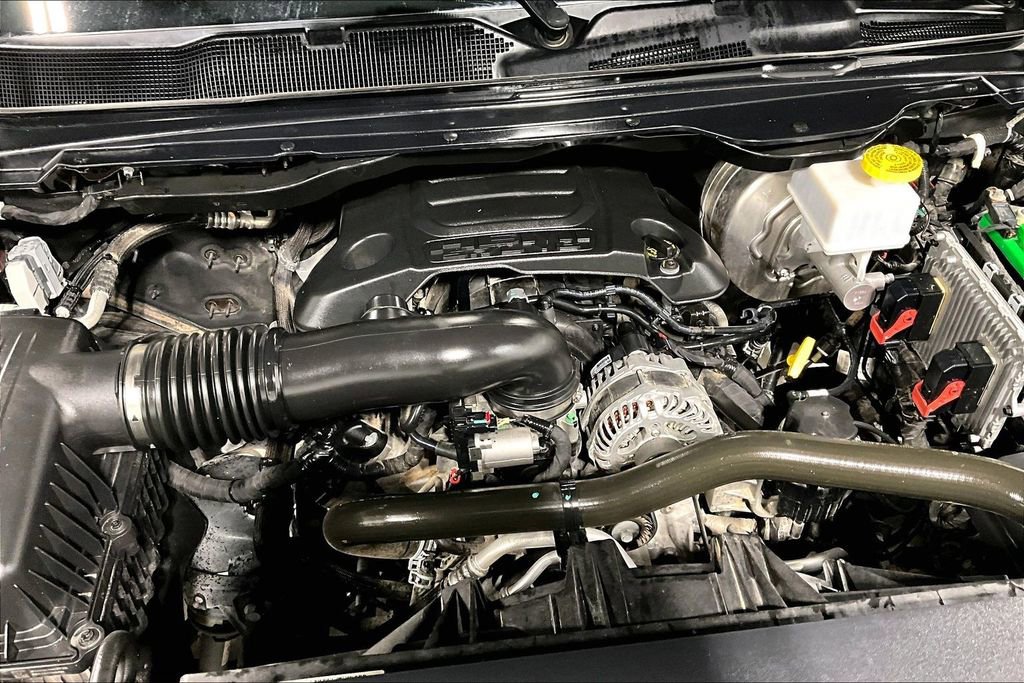 Used 2019 RAM 1500 Laramie image 42