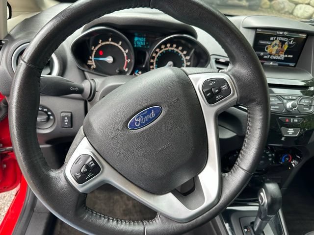 Used 2015 Ford Fiesta SE w/ Equipment Group 201A FWD image 16