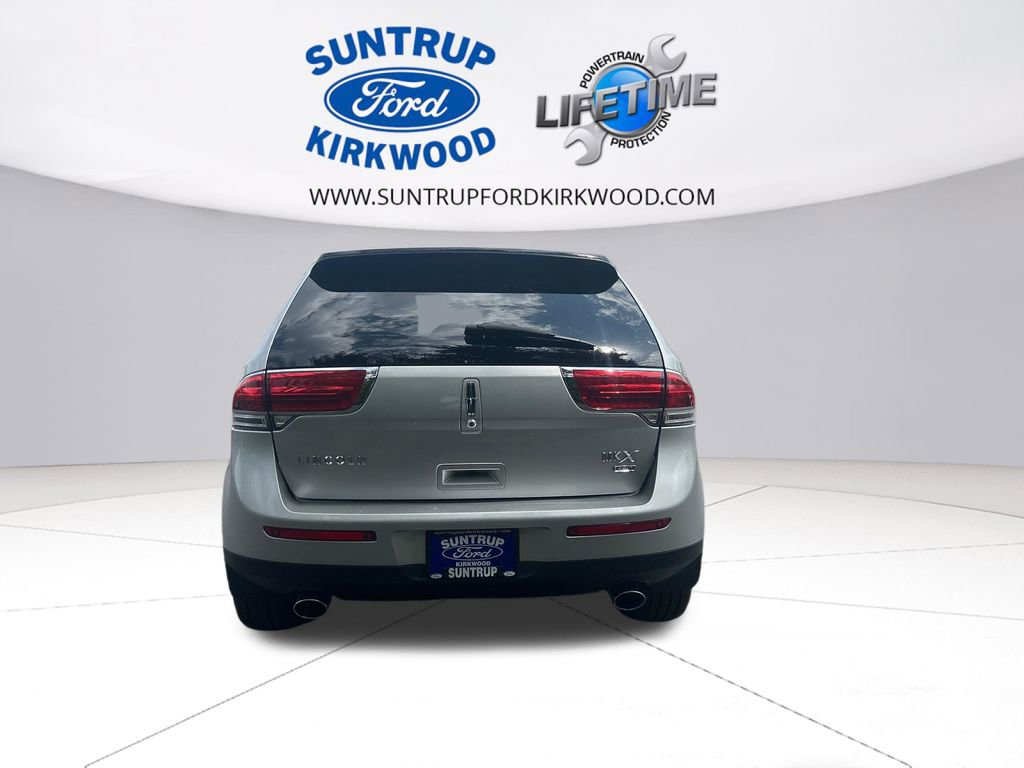 Used 2015 Lincoln MKX AWD w/ Equipment Group 102A image 4