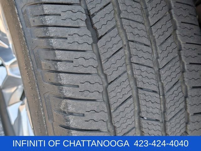 Used 2023 Chevrolet Tahoe Premier AWD/4WD image 32