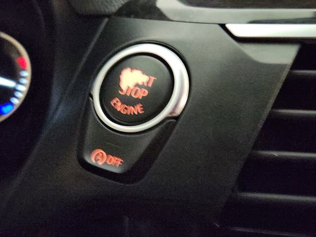 Used 2019 BMW X4 xDrive30i w/ Premium Package AWD/4WD image 21