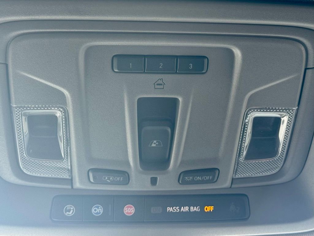 Used 2023 GMC Sierra 2500 Denali image 24