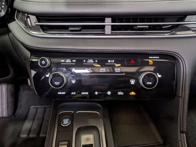 Used 2025 INFINITI QX60 Pure AWD/4WD image 23
