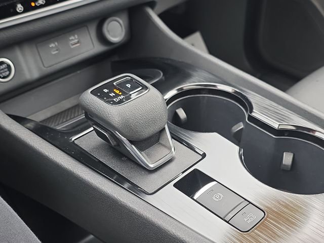 Certified 2023 Nissan Rogue SV w/ SV Premium Package image 20