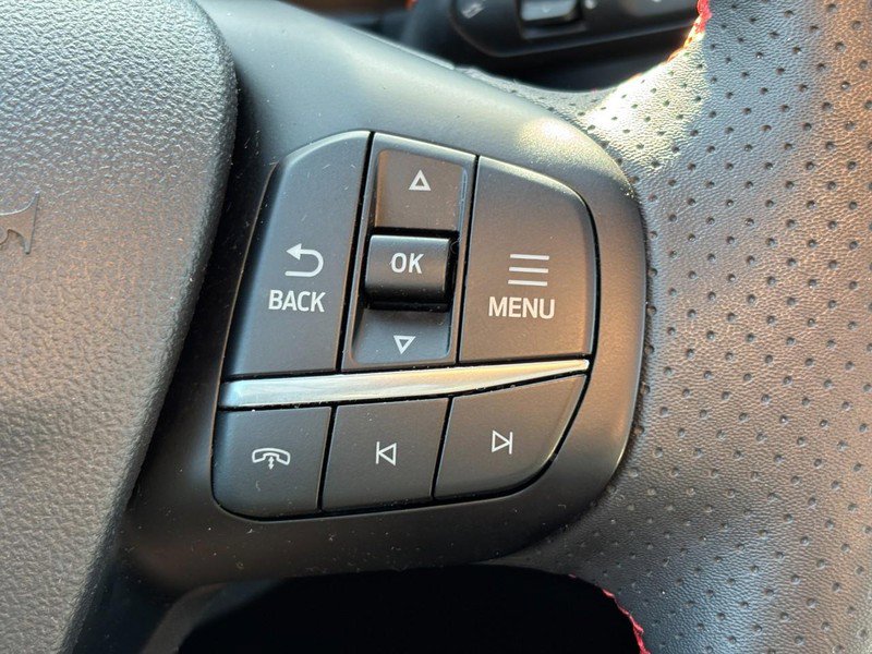 Used 2023 Ford Escape ST-Line w/ Tech Pack #1 AWD/4WD image 19