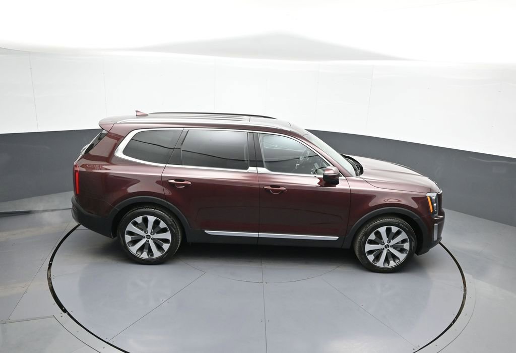 Certified 2022 Kia Telluride EX w/ EX Premium Package FWD image 39