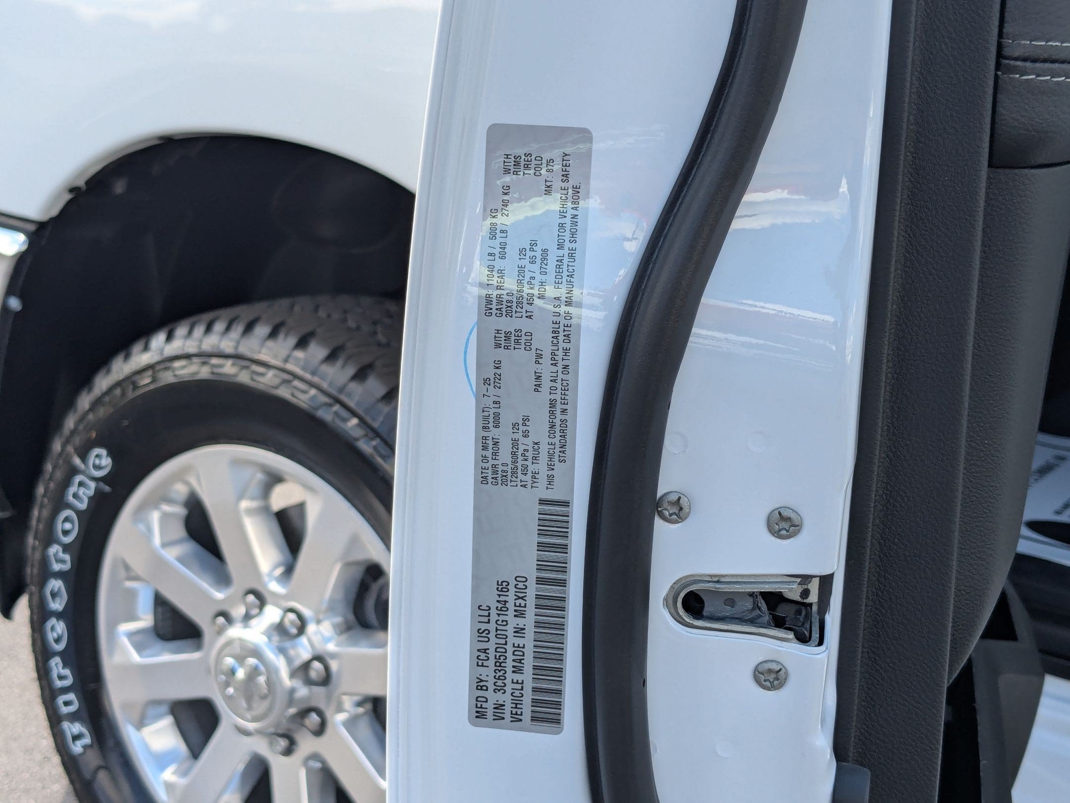 New 2026 RAM 2500 Big Horn AWD/4WD image 41