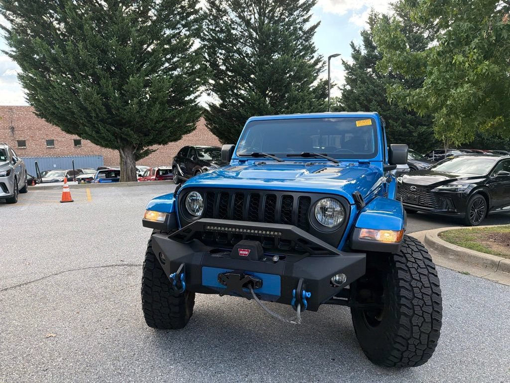 Used 2022 Jeep Gladiator Sport AWD/4WD image 2