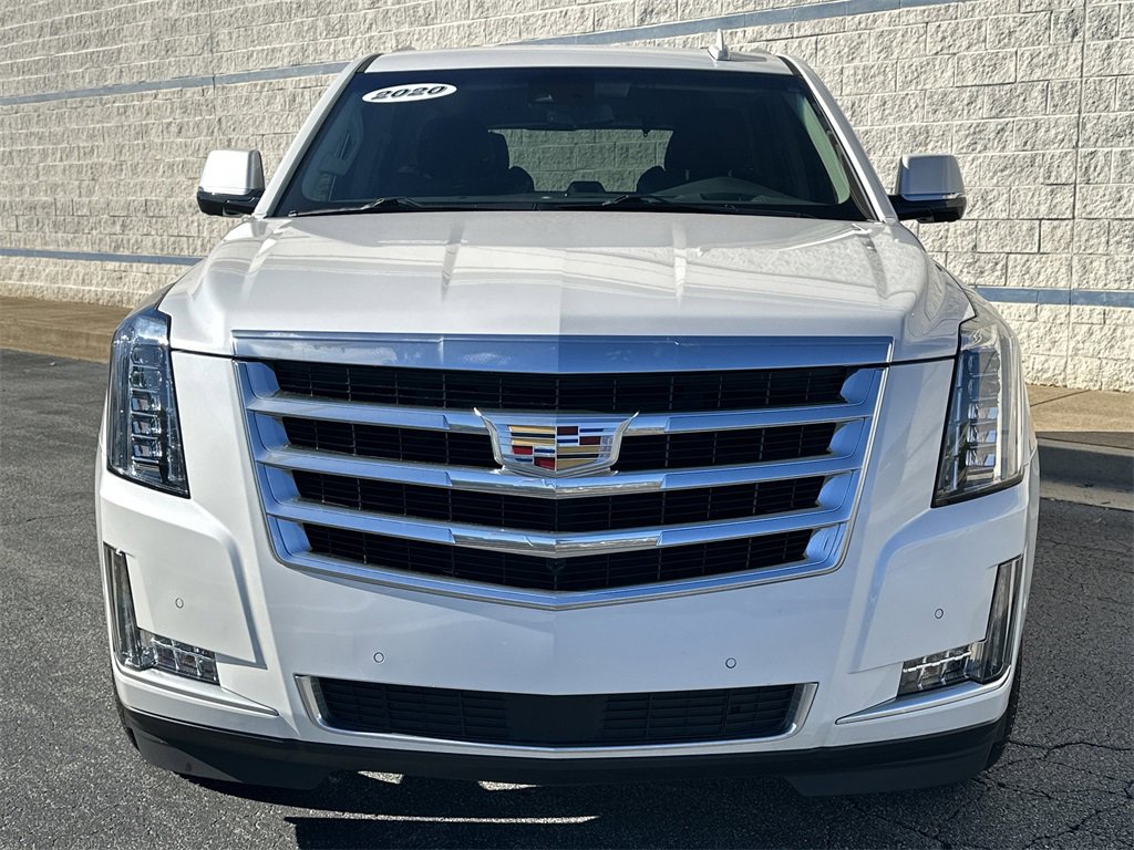 Used 2020 Cadillac Escalade Premium Luxury image 2