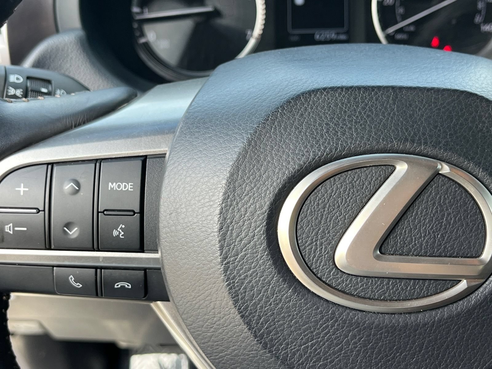 Used 2023 Lexus GX 460 Premium w/ Premium Package AWD/4WD image 19