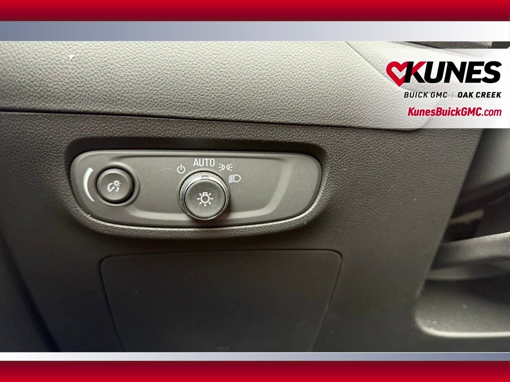 Used 2024 Buick Encore GX Avenir w/ Avenir Convenience Package image 12