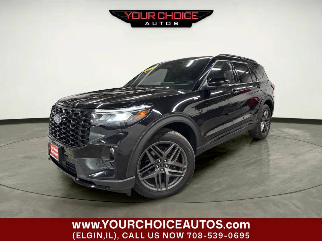 Used 2025 Ford Explorer ST-Line w/ ST-Line Street Pack AWD/4WD image 1