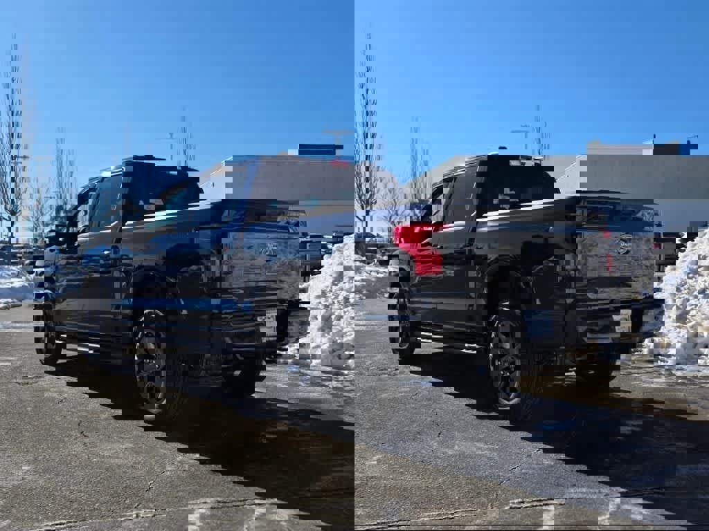 New 2025 Ford F150 Lightning Flash image 9