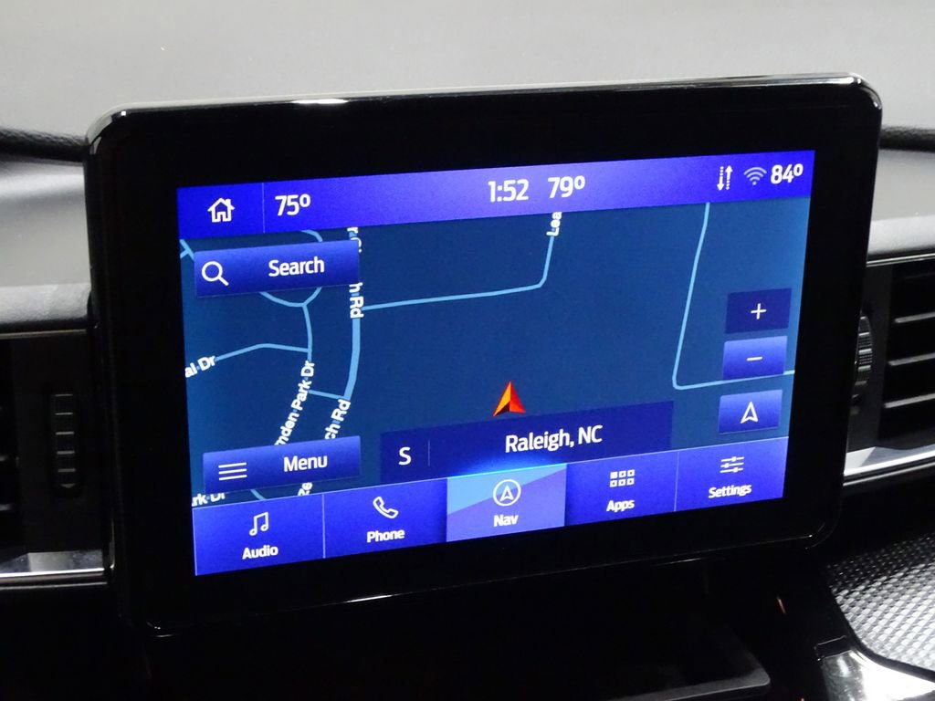 Used 2022 Ford Explorer ST-Line w/ Class IV Trailer Tow Package image 8