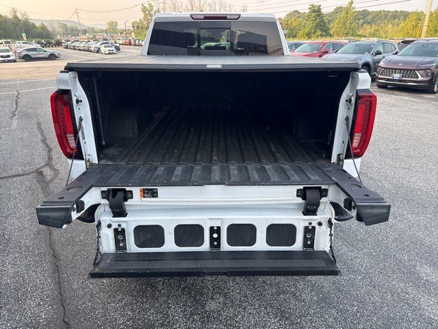 Certified 2023 GMC Sierra 1500 AT4 w/ AT4 Premium Package image 17