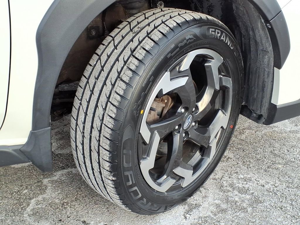 Used 2022 Subaru Crosstrek 2.5i Limited image 4