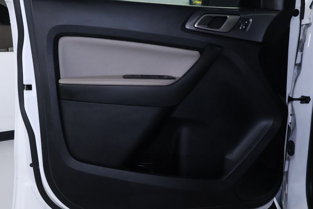 Used 2019 Ford Ranger Lariat w/ Equipment Group 501A Mid image 12