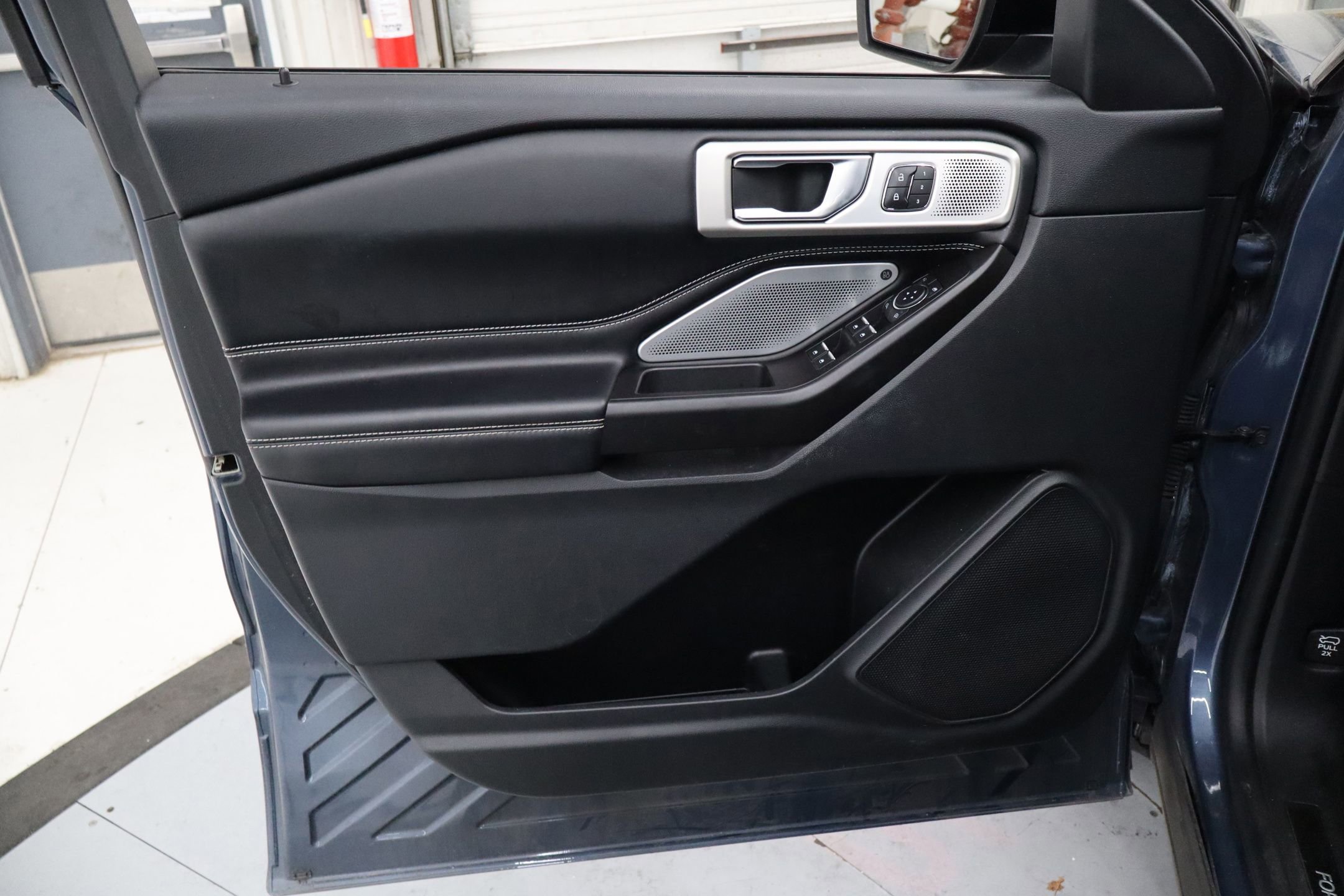 Certified 2020 Ford Explorer ST w/ Premium Technology Package image 14