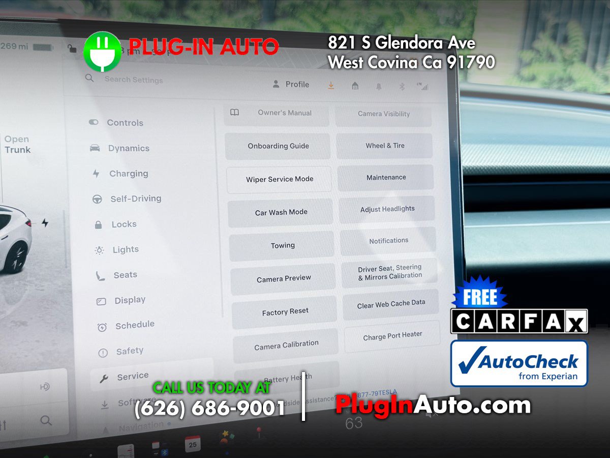 Used 2025 Tesla Model 3 Performance AWD/4WD image 31