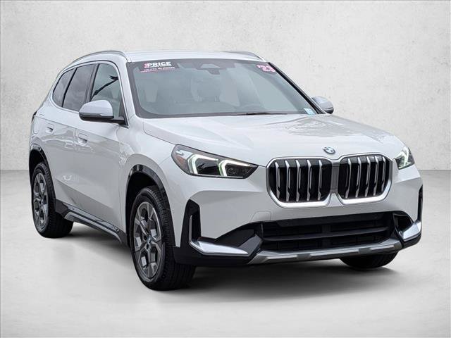 Used 2023 BMW X1 xDrive28i w/ Convenience Package AWD/4WD image 3