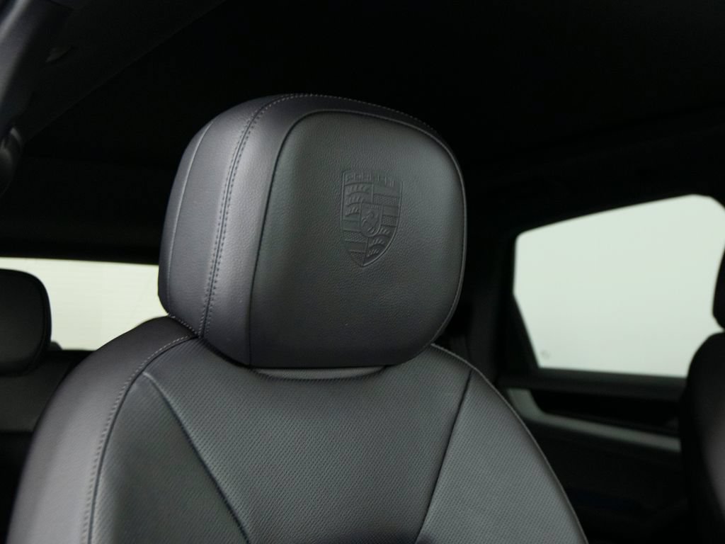 New 2026 Porsche Cayenne E-Hybrid AWD/4WD image 35