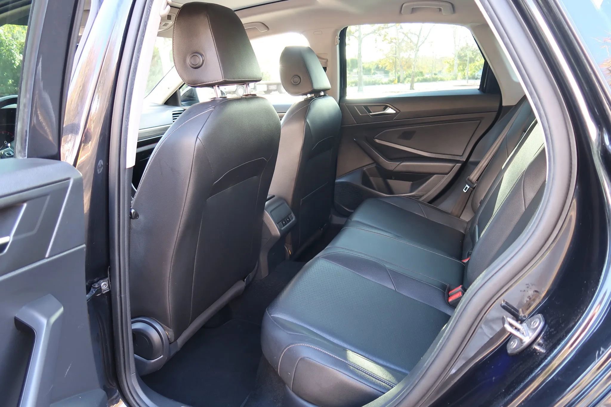 Used 2019 Volkswagen Jetta SEL image 13