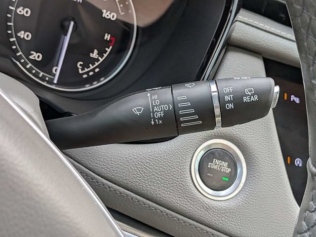 Certified 2024 Cadillac XT5 Premium Luxury FWD image 36