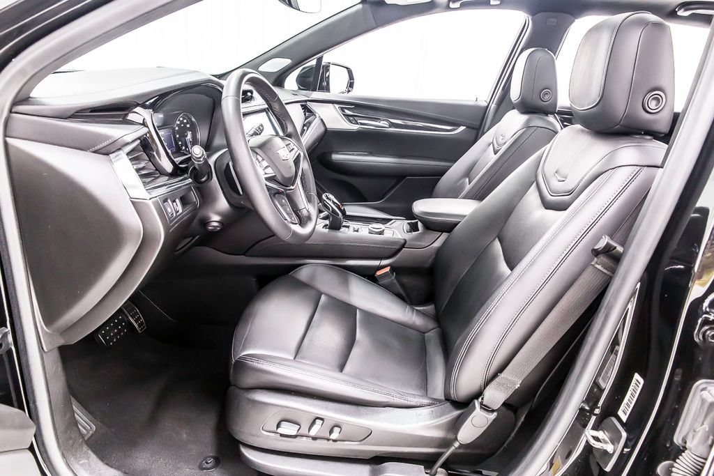 Used 2020 Cadillac XT5 Premium Luxury AWD/4WD image 28