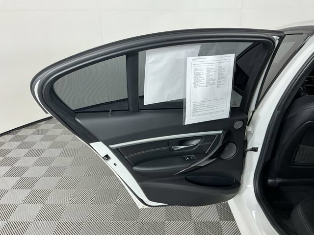 Used 2017 BMW 340i Sedan RWD image 24