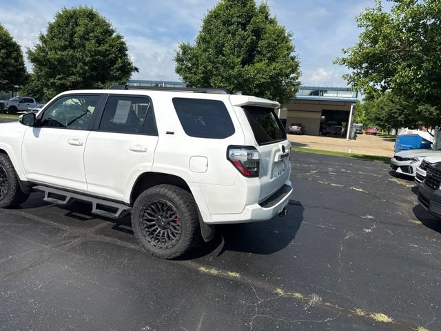 Used 2023 Toyota 4Runner SR5 Premium w/ Moonroof Package AWD/4WD image 5