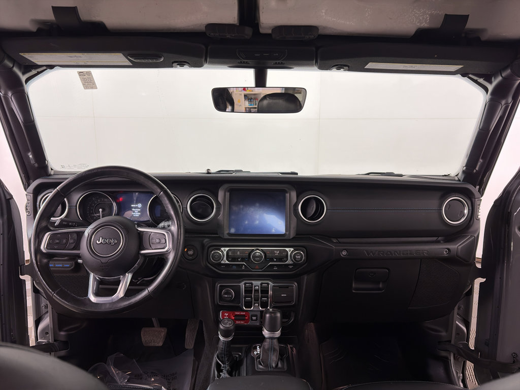 Used 2022 Jeep Wrangler Unlimited Rubicon 4xe w/ Dual Top Group image 15