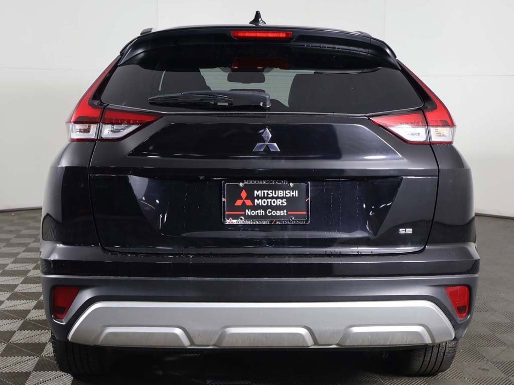 Used 2024 Mitsubishi Eclipse Cross SE image 13