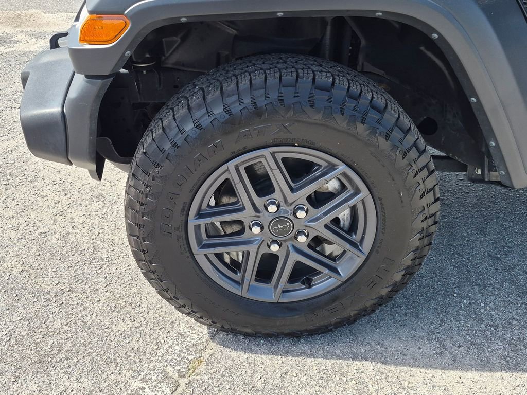 Used 2022 Jeep Wrangler Unlimited Sport AWD/4WD image 12