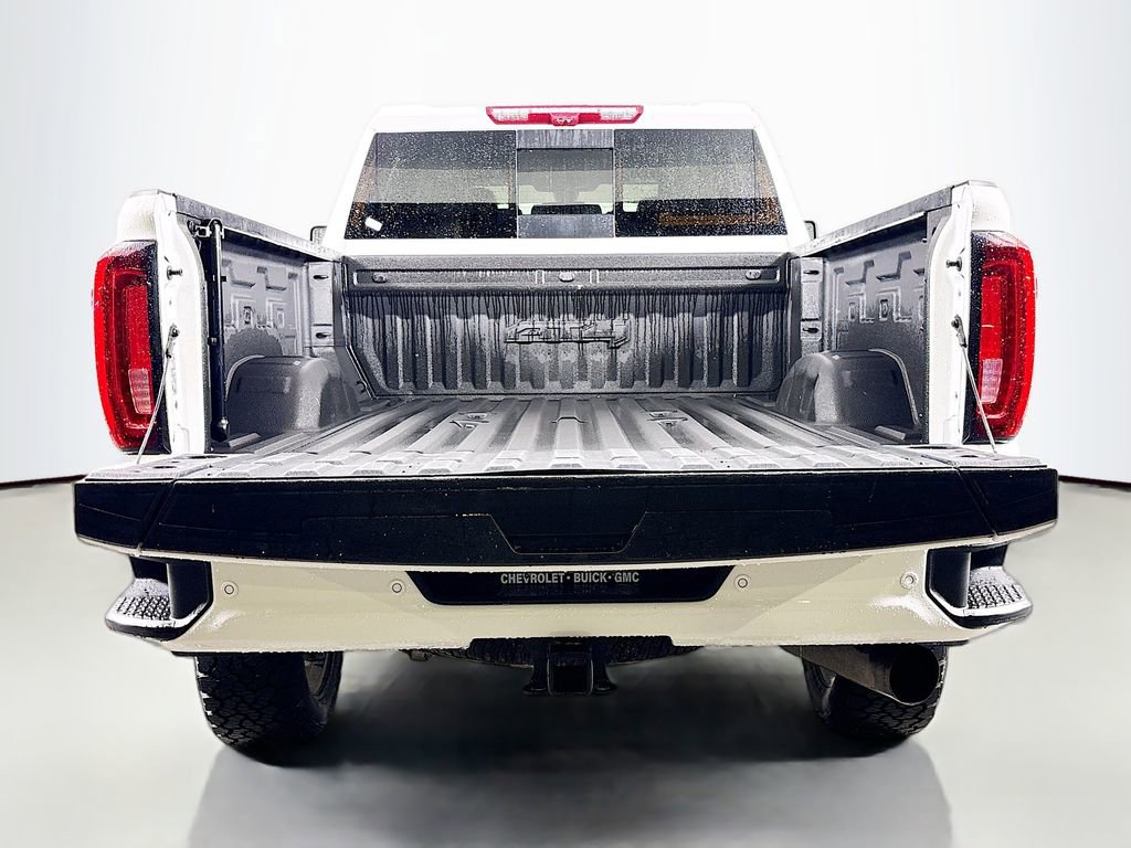 Used 2023 GMC Sierra 3500 AT4 w/ AT4 Premium Plus Package image 30