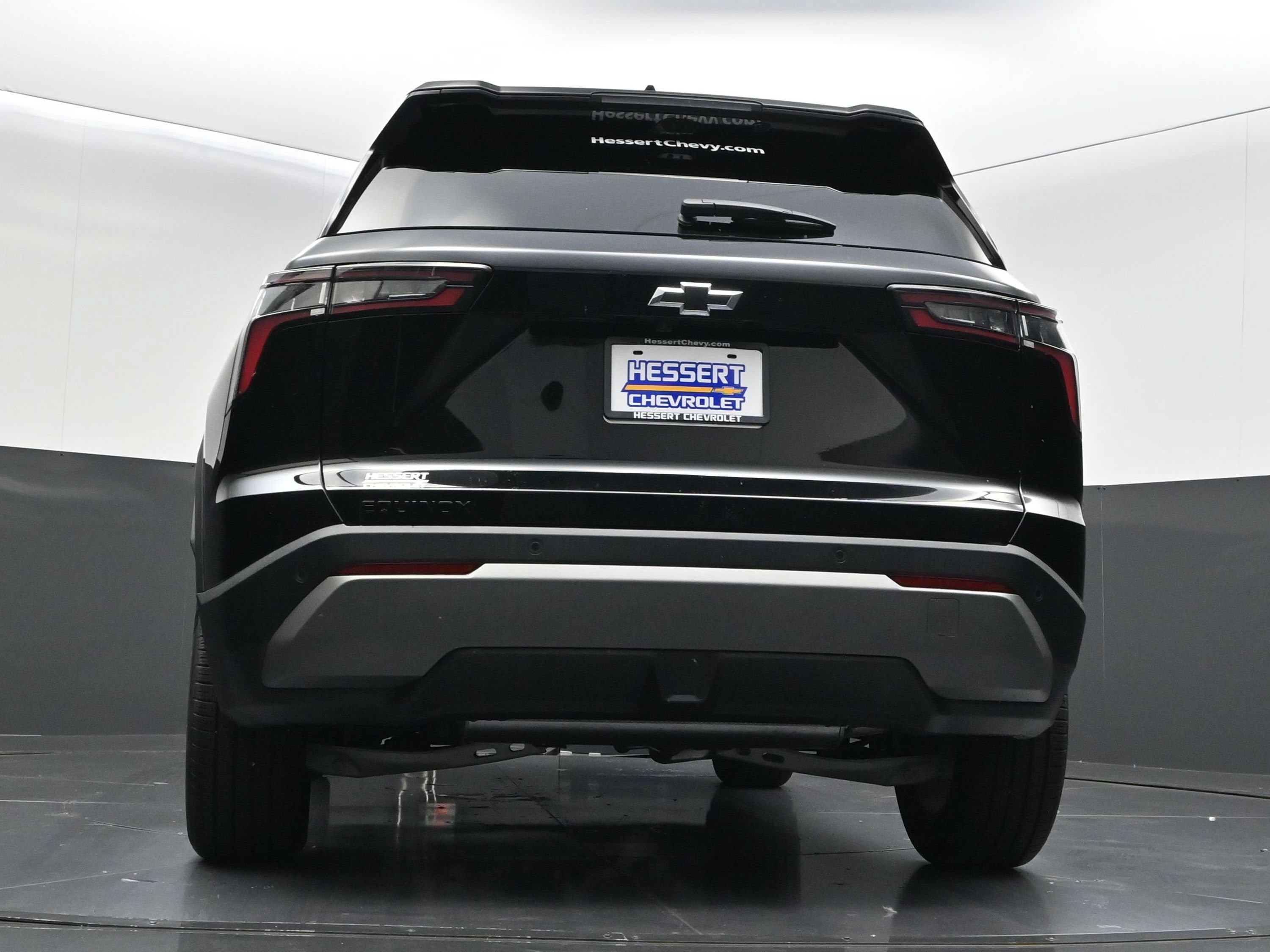 New 2027 Chevrolet Equinox LT w/ Convenience Package II FWD image 45