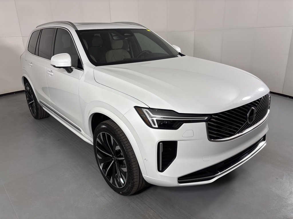 New 2026 Volvo XC90 B6 Plus w/ Protection Package AWD/4WD image 2