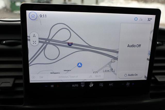 Used 2022 Ford E-Transit 148 High Roof Extended image 14