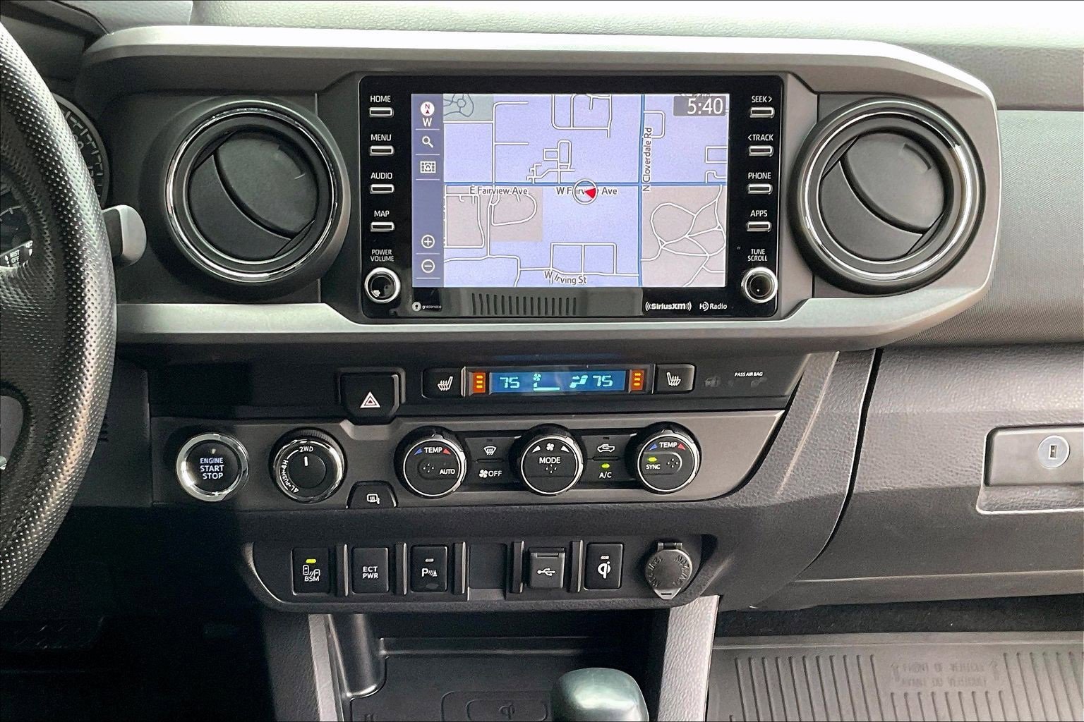 Used 2021 Toyota Tacoma TRD Off-Road image 9