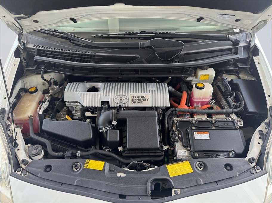 Used 2014 Toyota Prius Two FWD image 8
